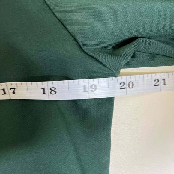 Nike Dri-FIT Michigan State Spartans Sideline
Men's Long-Sleeve Hoodie - Size S - Picture 6 of 9